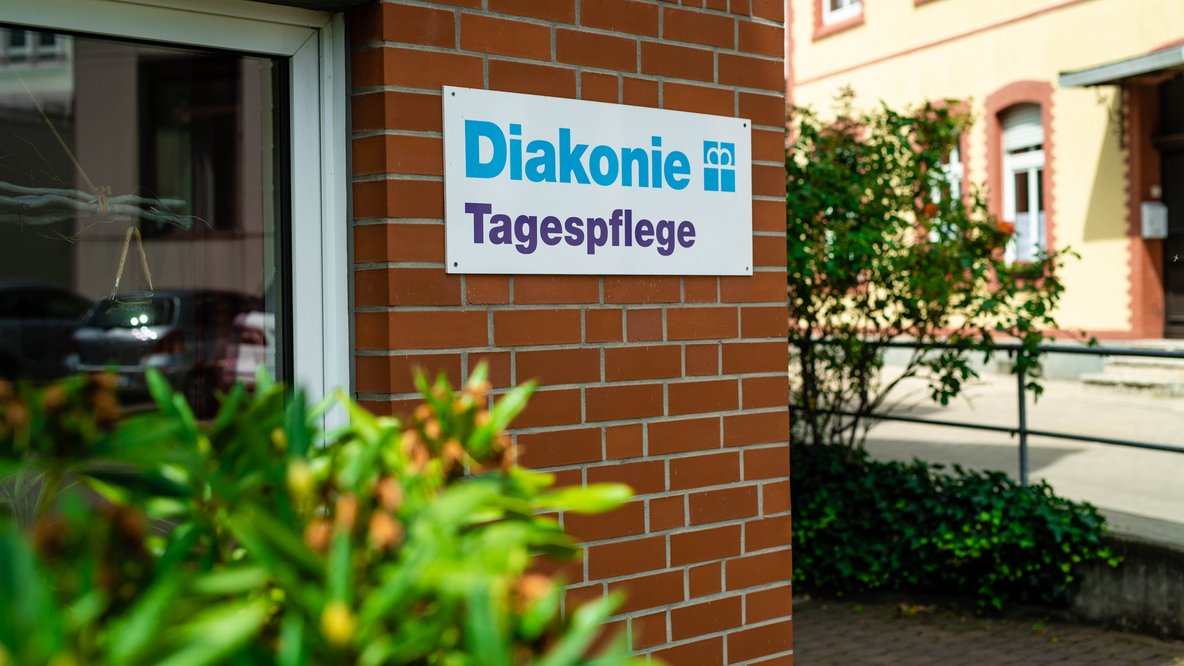 Außenansicht des Eingangs der Tagespflege