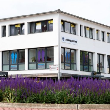 Außenansicht des Gebäudes der Kontakt- & Beratungsstelle